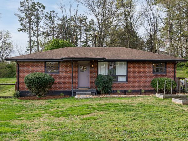 1227 Bell Grimes Ln , Nashville, TN 37207