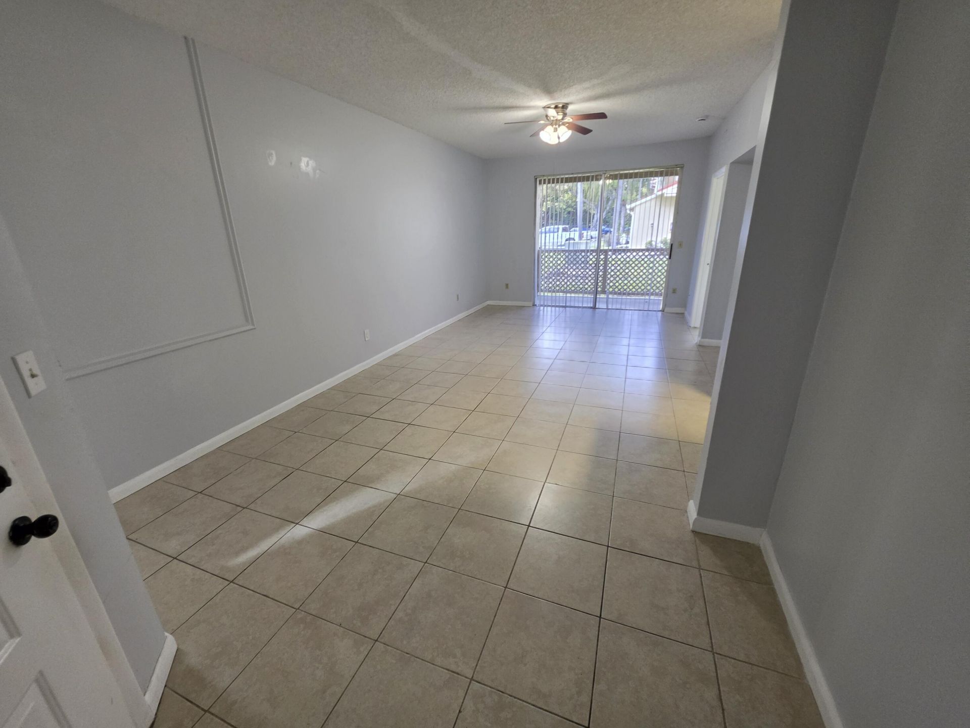 18340 NW 68th Avenue, Unit F, Hialeah, FL 33015 Photo