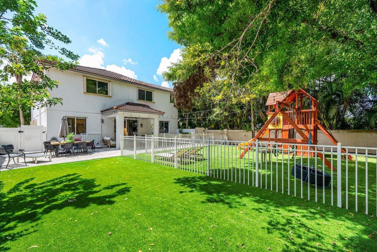 10223 Boca Vista Drive, Boca Raton, FL 33498 Photo