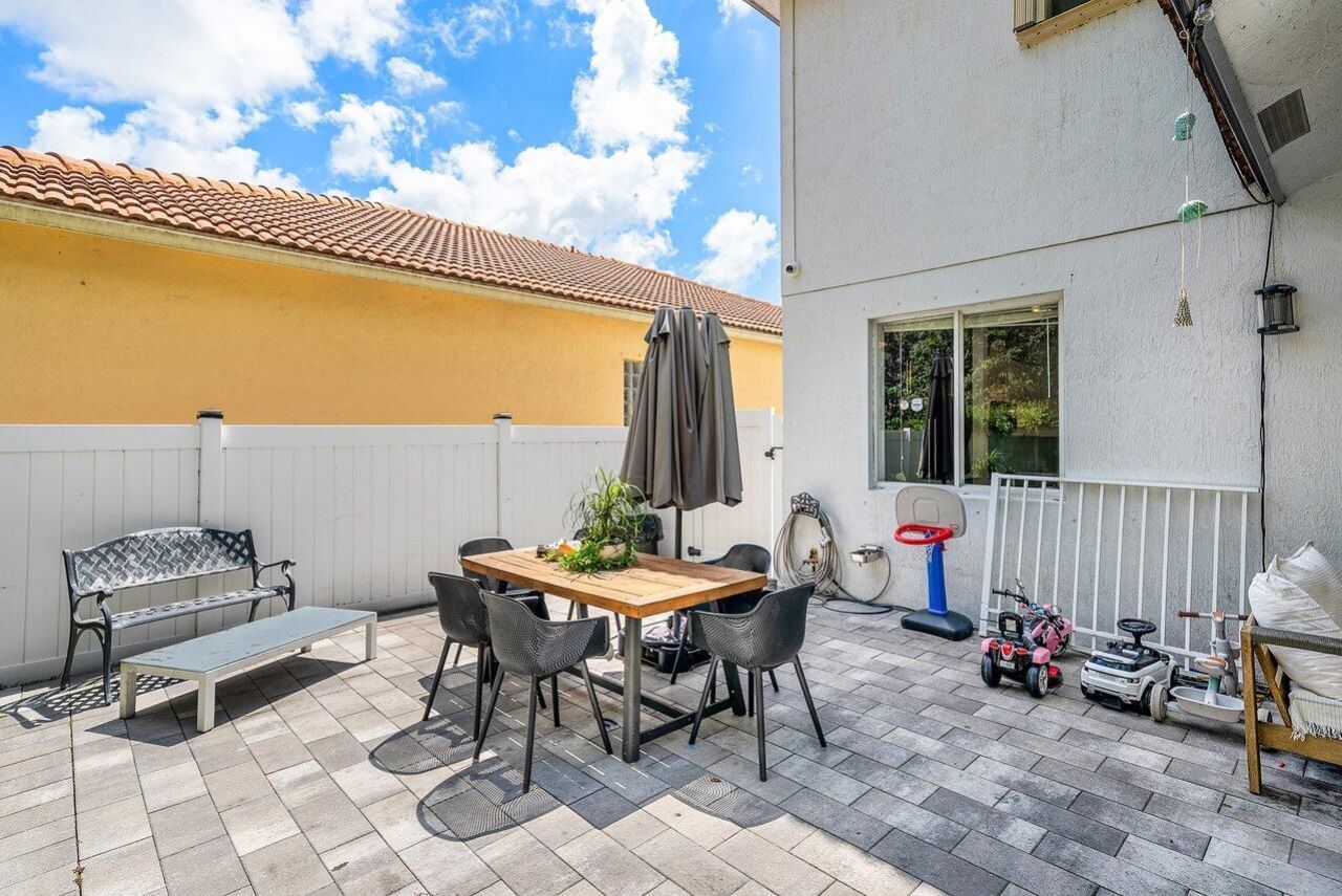 10223 Boca Vista Drive, Boca Raton, FL 33498 Photo