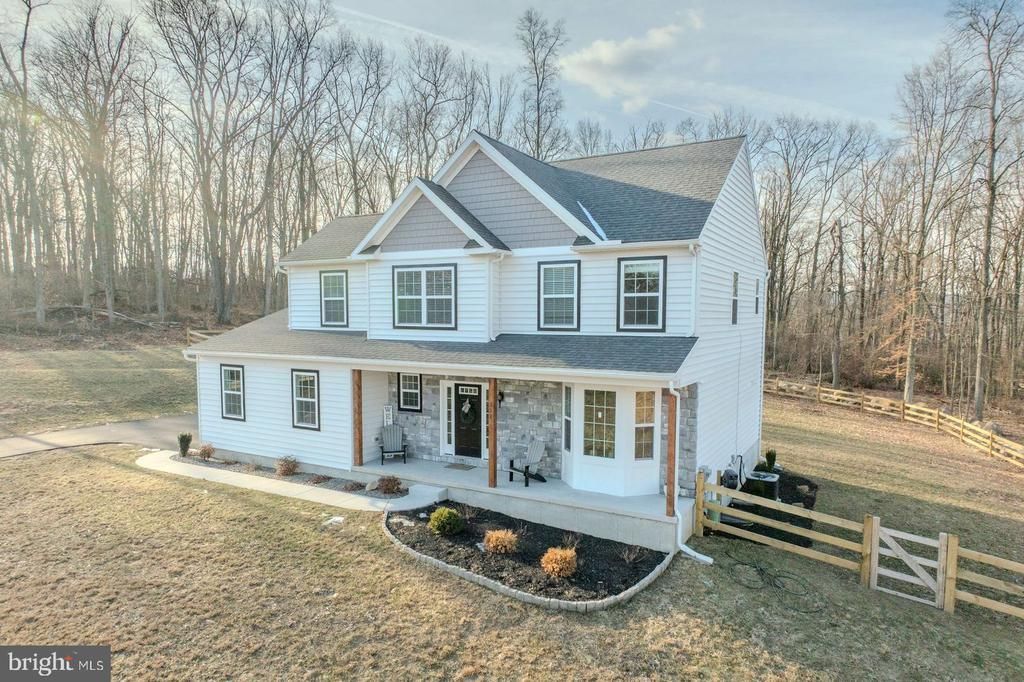 318 DOUGLASS DRIVE , DOUGLASSVILLE, PA 19518