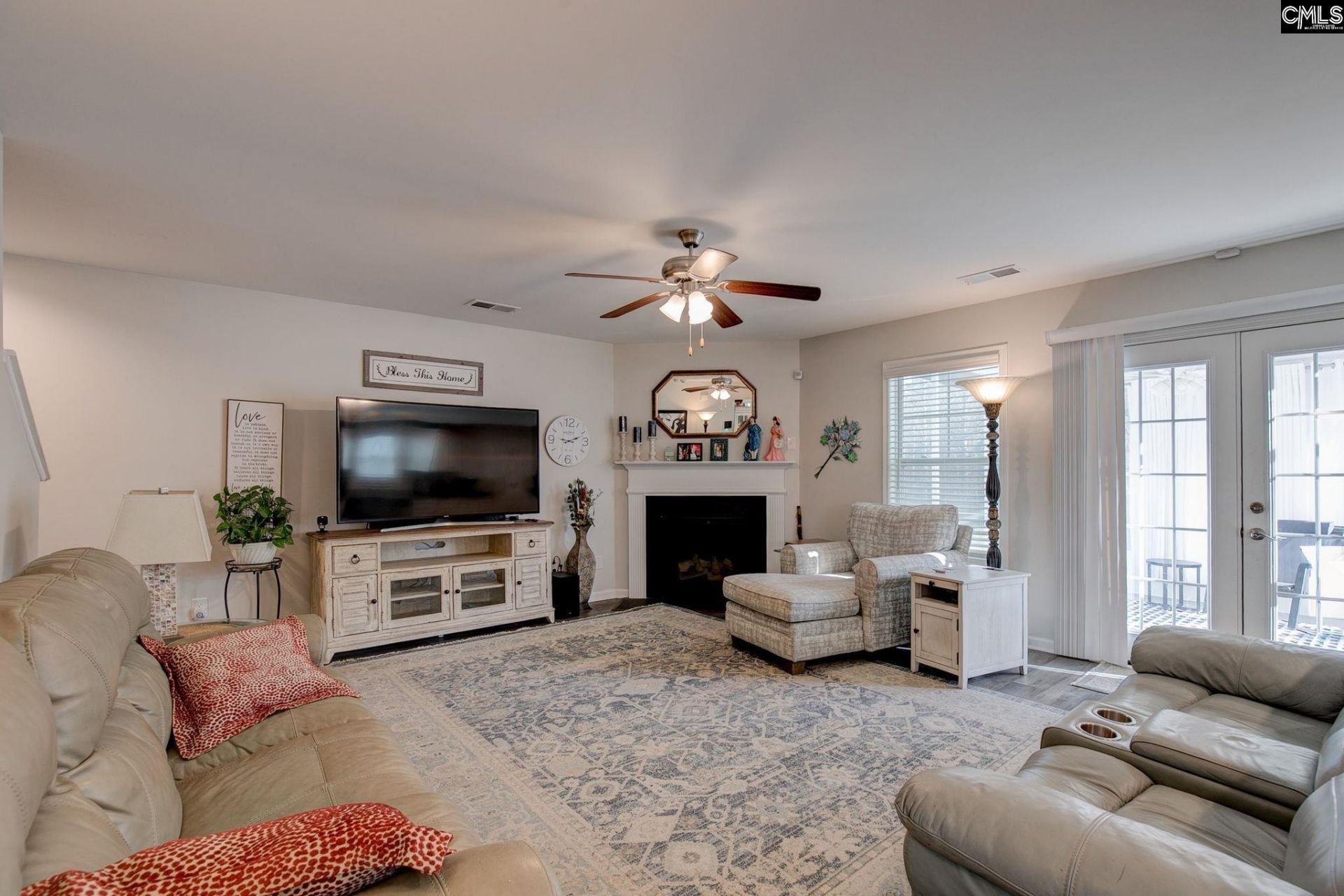 215 Drummond Way  Photo 10