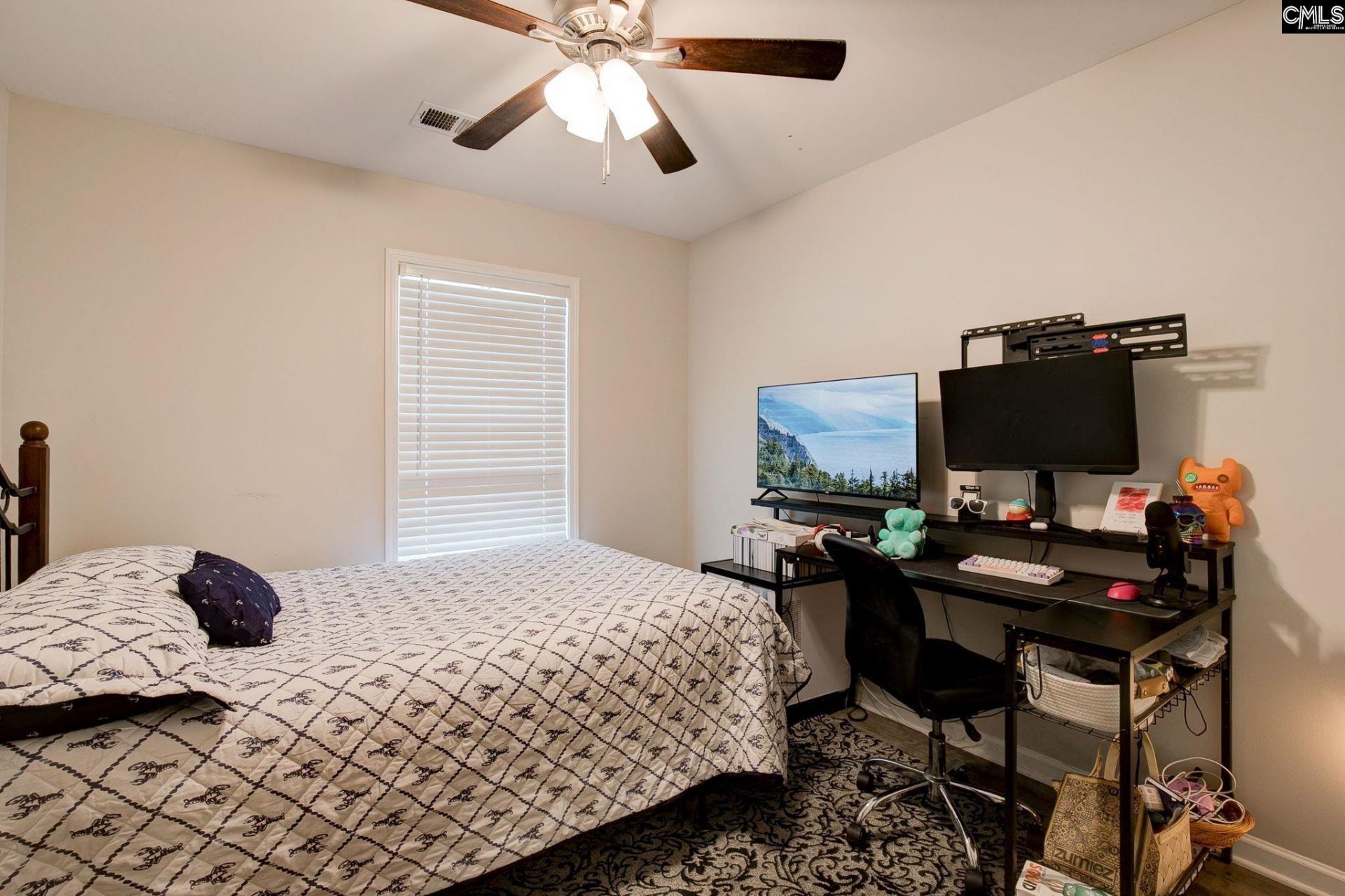 215 Drummond Way  Photo 27