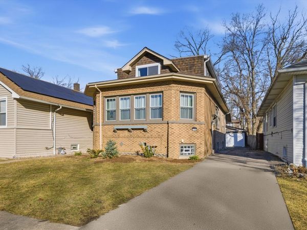 1929 S 3rd Avenue , Maywood, IL 60153