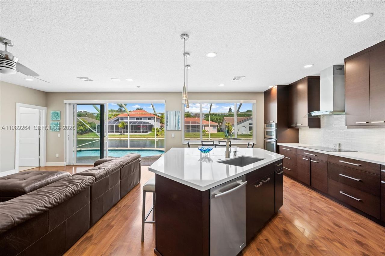 10237 NW 53rd Ct , Coral Springs, FL 33076 Photo