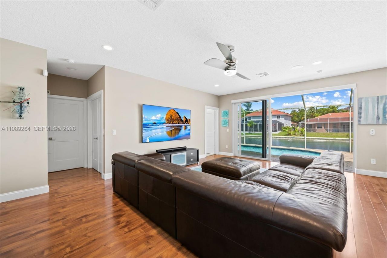 10237 NW 53rd Ct , Coral Springs, FL 33076 Photo