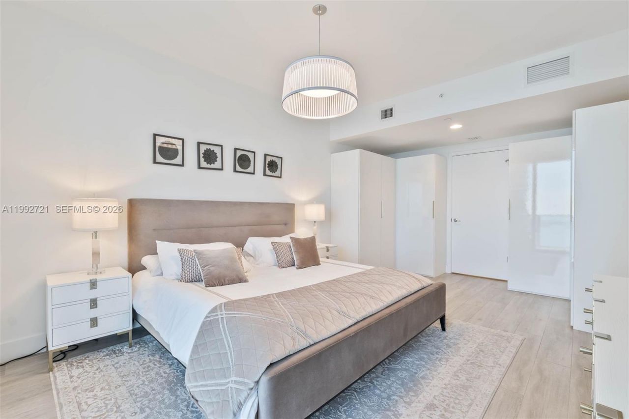 Please Call For Address, Unit 4303, Miami, FL 33131 Photo