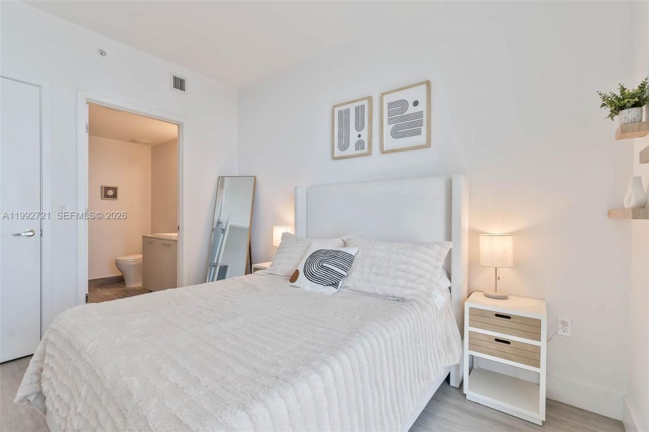 Please Call For Address, Unit 4303, Miami, FL 33131 Photo