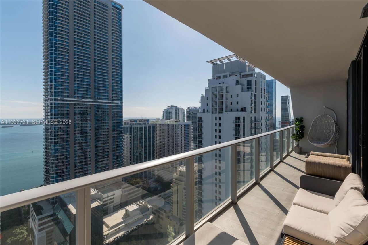 Please Call For Address, Unit 4303, Miami, FL 33131 Photo