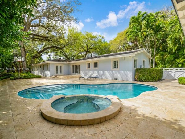 1550 Taragona Dr , Coral Gables, FL 33134