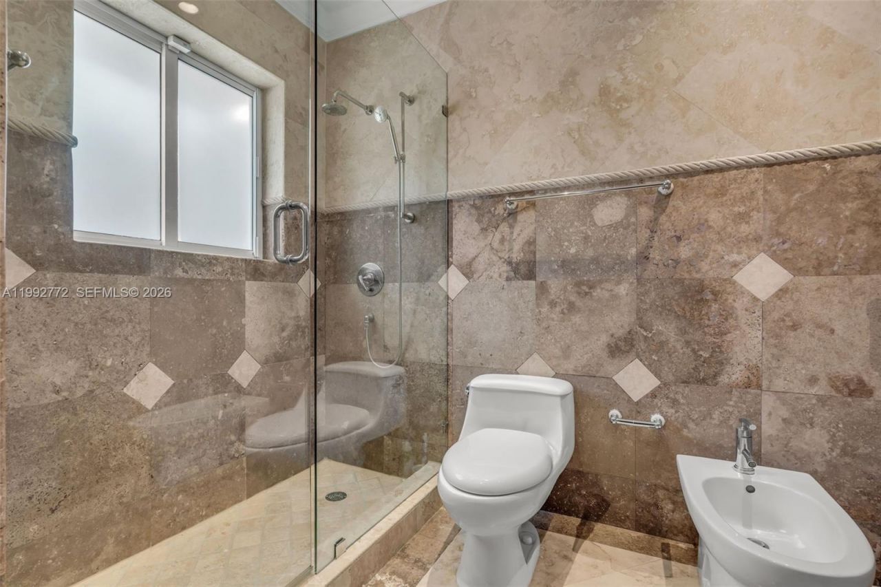 1550 Taragona Dr , Coral Gables, FL 33134 Photo