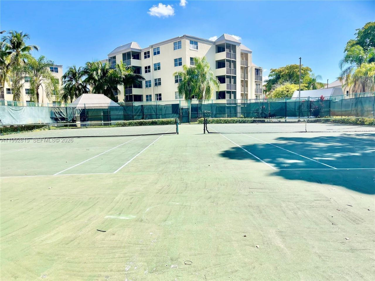 8255 Lake Dr, Unit 102, Doral, FL 33166 Photo