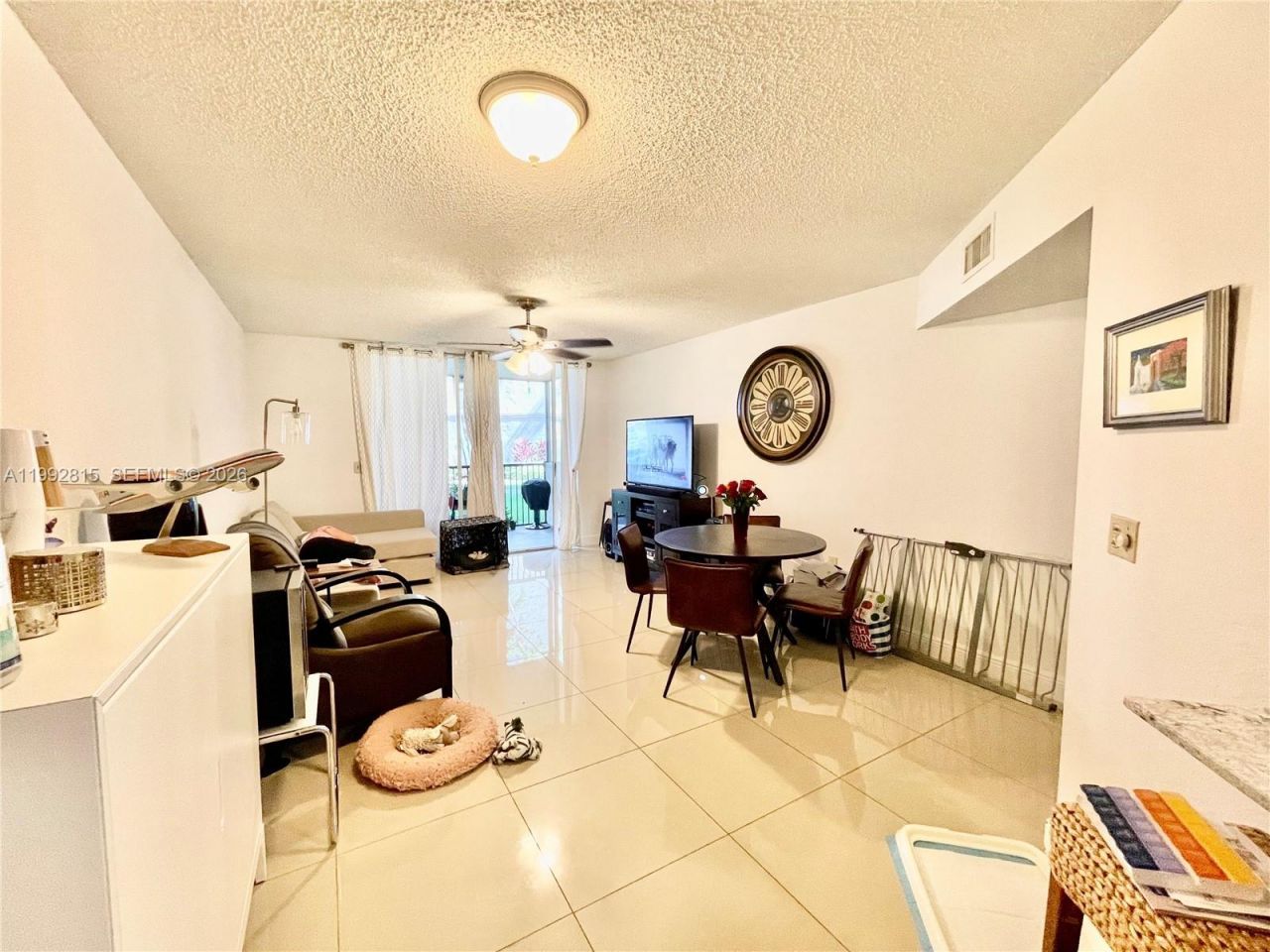8255 Lake Dr, Unit 102, Doral, FL 33166 Photo