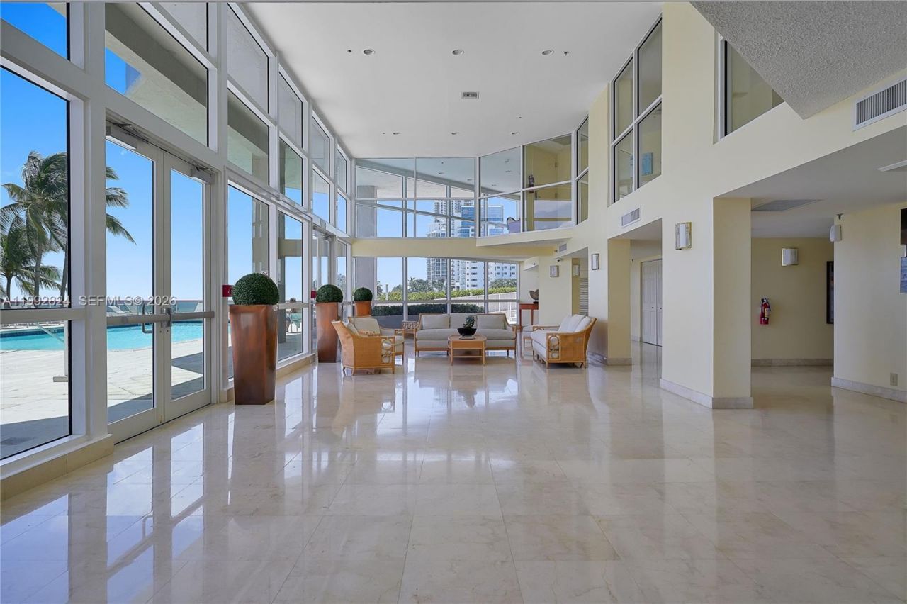 Please Call For Address, Unit 204, Miami Beach, FL 33141 Photo