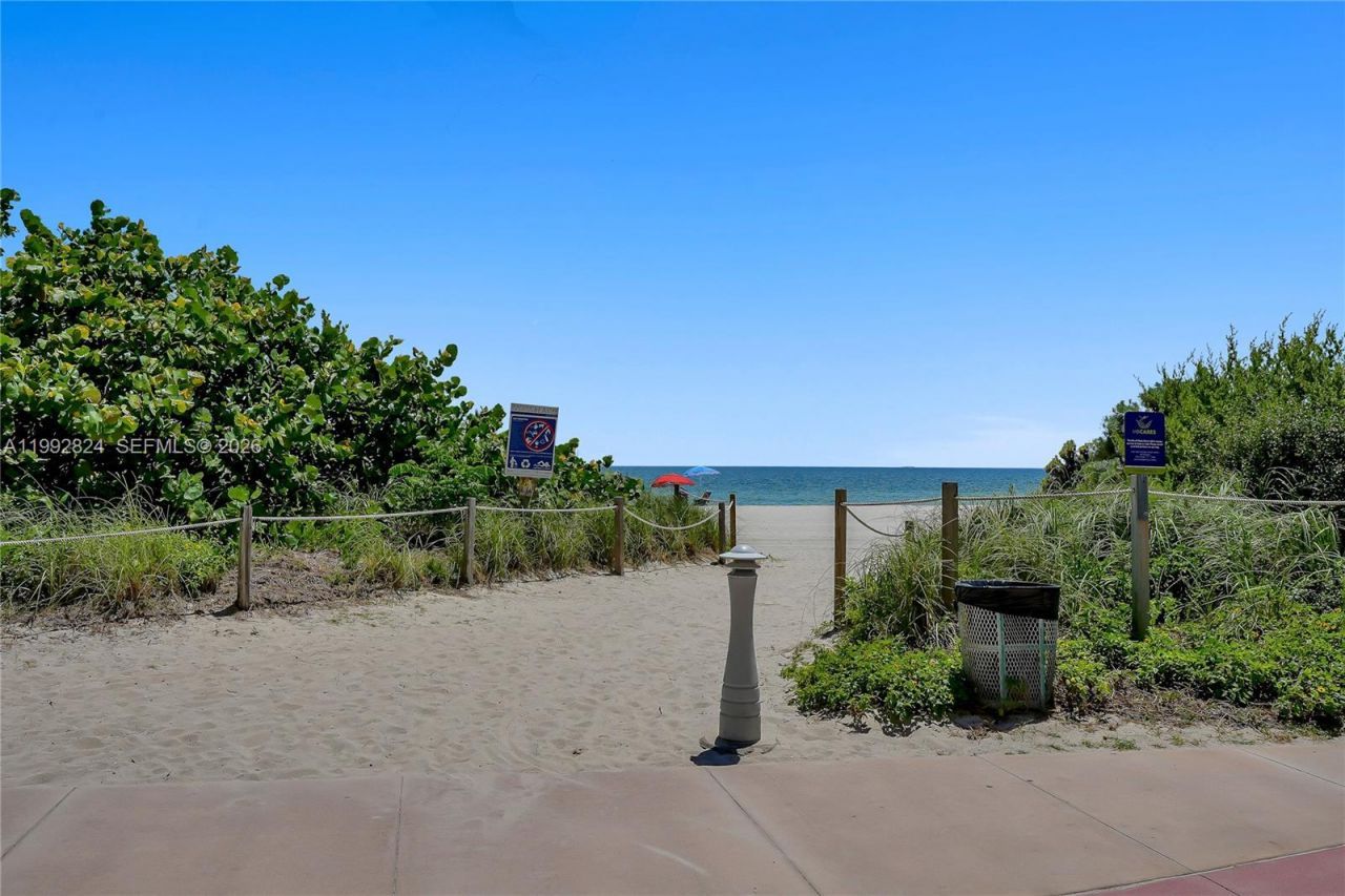 Please Call For Address, Unit 204, Miami Beach, FL 33141 Photo