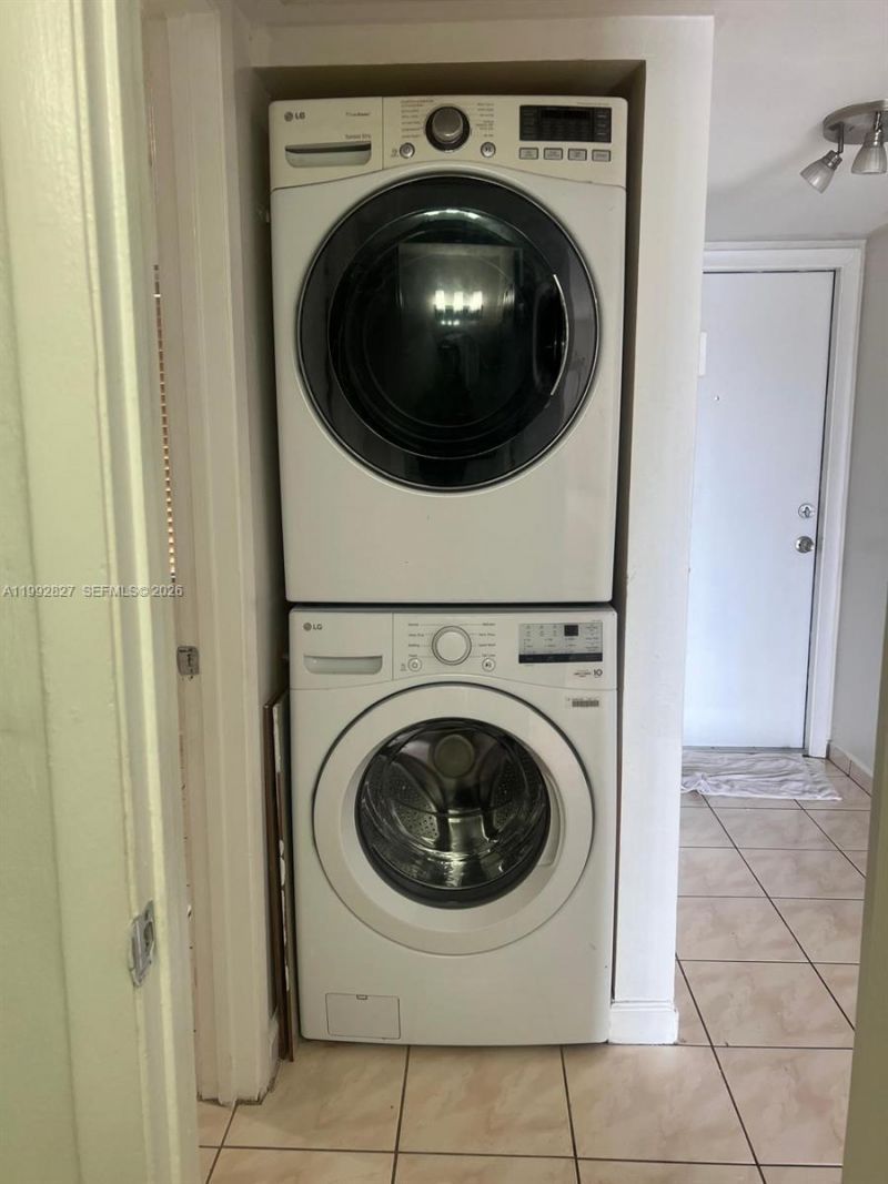 6465 W 27th Ave , Unit 43-202, Hialeah, FL 33016 Photo