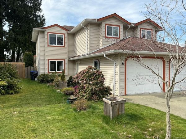 4711 Cruickshank Ave , Unit A, Courtenay, BC V9N 8S6