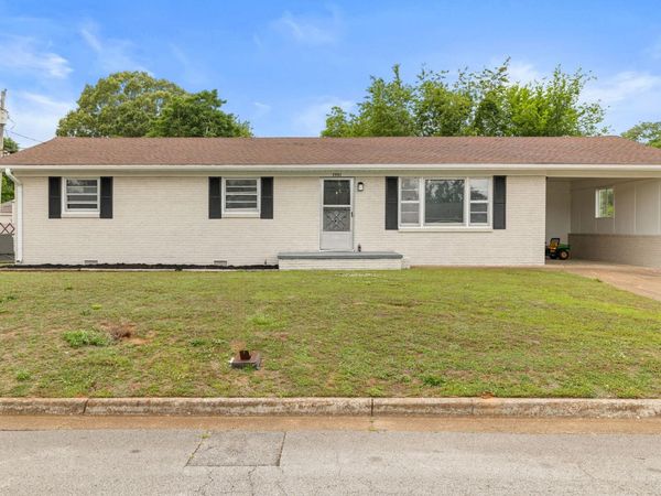 2931 Morgan, Florence, AL 35630