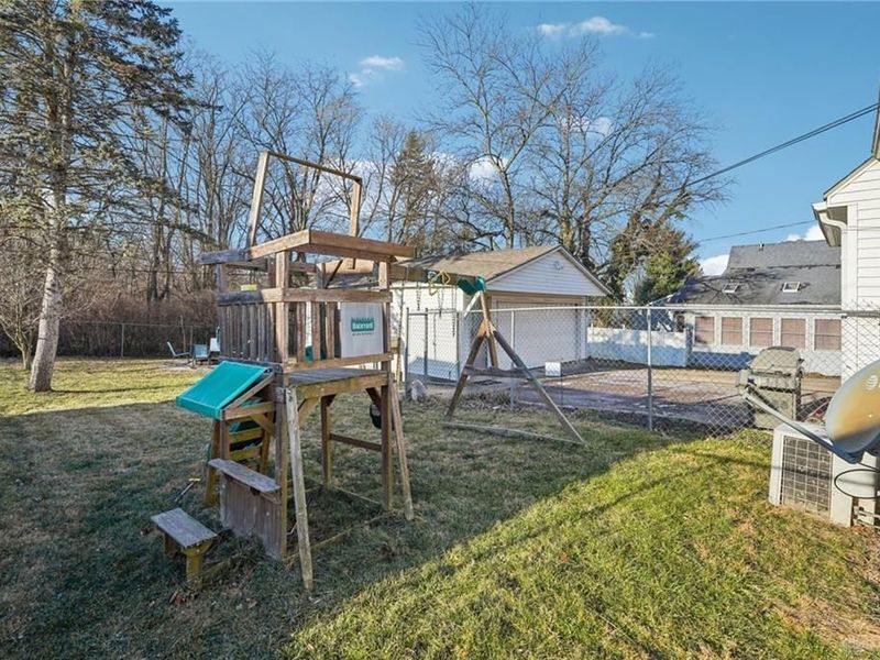 447 S Stadium Drive, Xenia, OH 45385 Photo 31