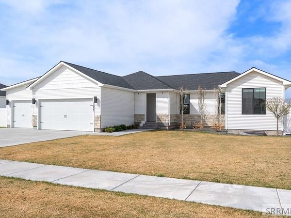 1953 N Mesa Canyon Drive, IDAHO FALLS, ID 83401
