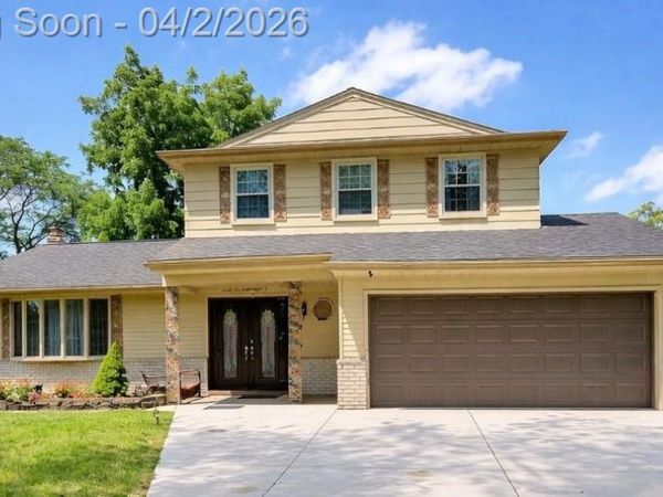 25880 Cherry Hill Road , Dearborn Heights, MI 48127