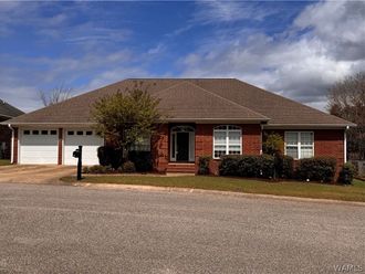 842 Lynn Oaks Tuscaloosa, AL 35406