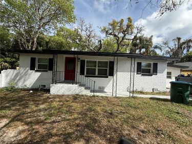 421 E WARREN AVENUE , LONGWOOD, FL 32750