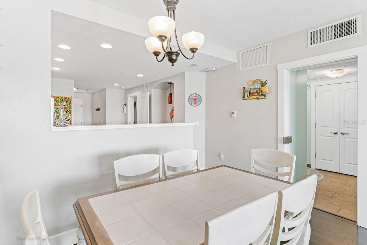 399 2nd Street, Unit 416, Indian Rocks Beach, FL 33785 Photo