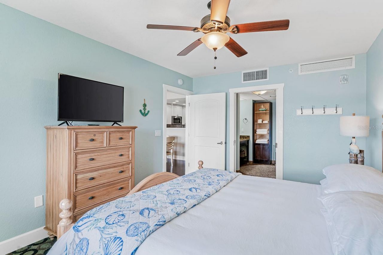 399 2nd Street, Unit 416, Indian Rocks Beach, FL 33785 Photo