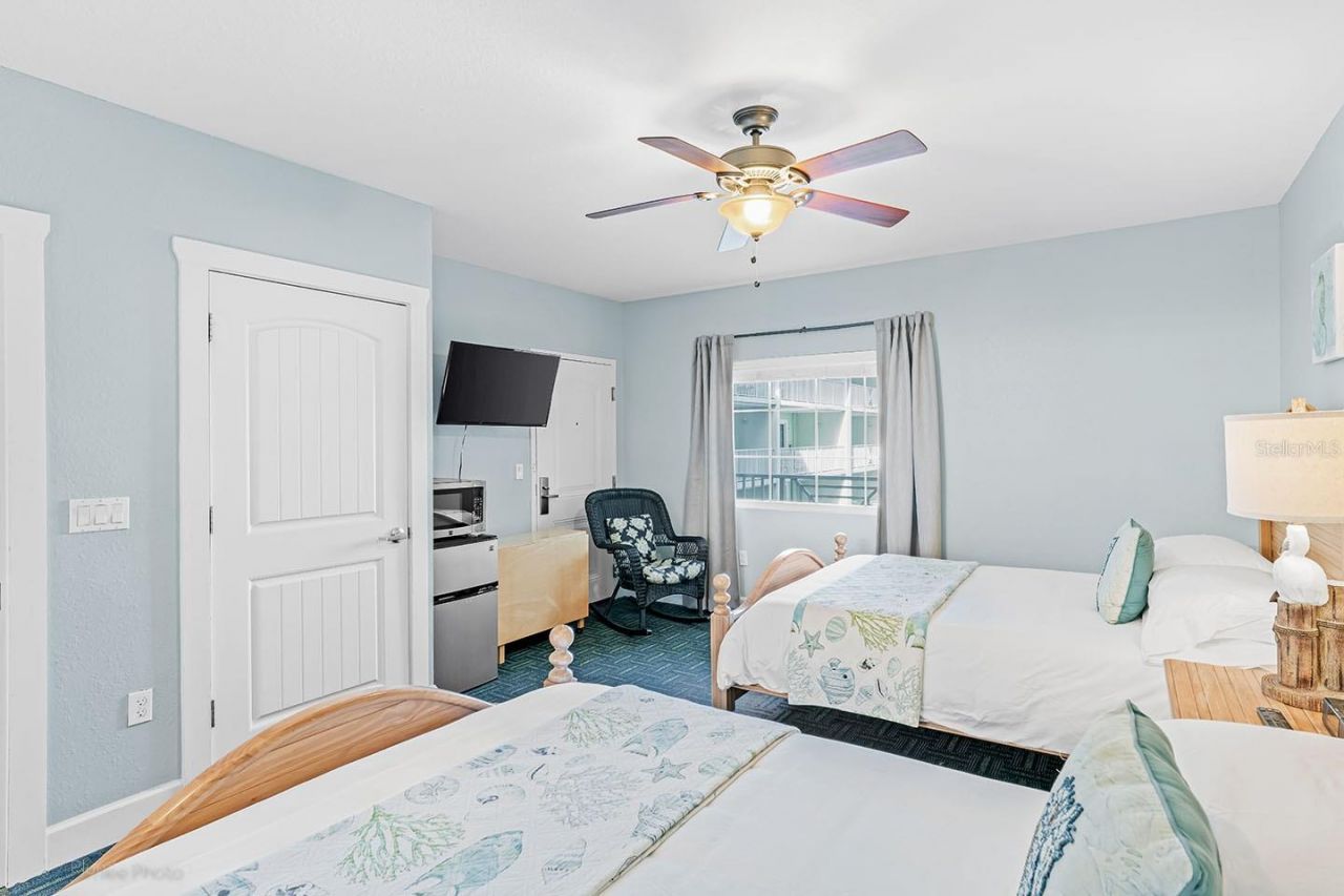 399 2nd Street, Unit 416, Indian Rocks Beach, FL 33785 Photo