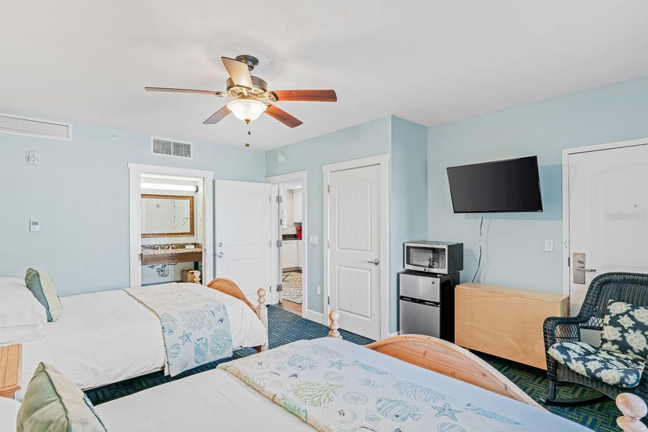 399 2nd Street, Unit 416, Indian Rocks Beach, FL 33785 Photo