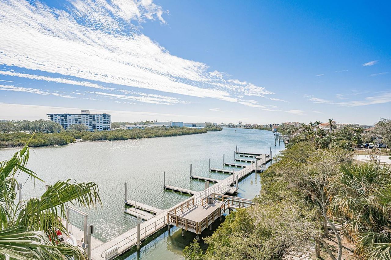 399 2nd Street, Unit 416, Indian Rocks Beach, FL 33785 Photo