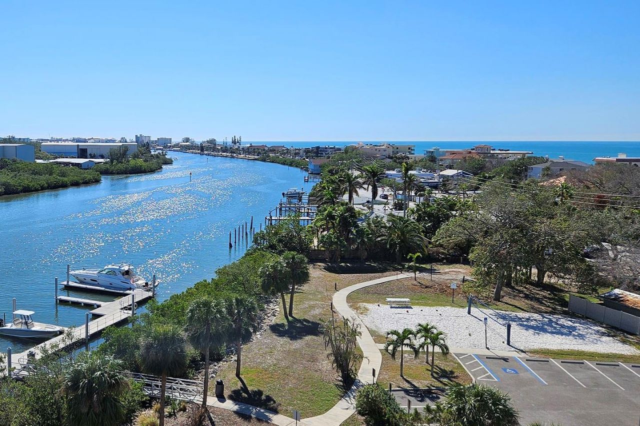 399 2nd Street, Unit 416, Indian Rocks Beach, FL 33785 Photo