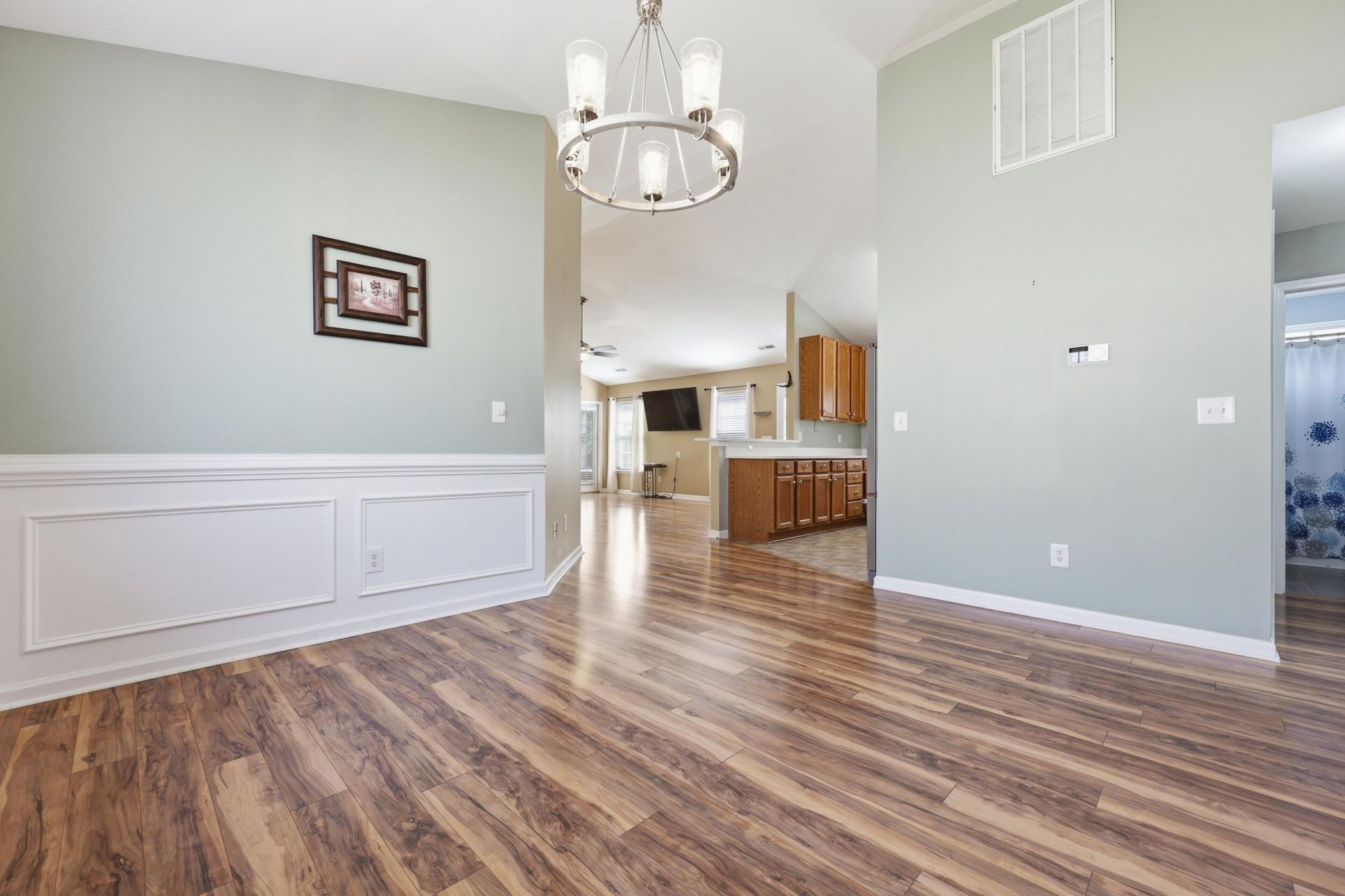 611 Savannah River Drive Photo 11