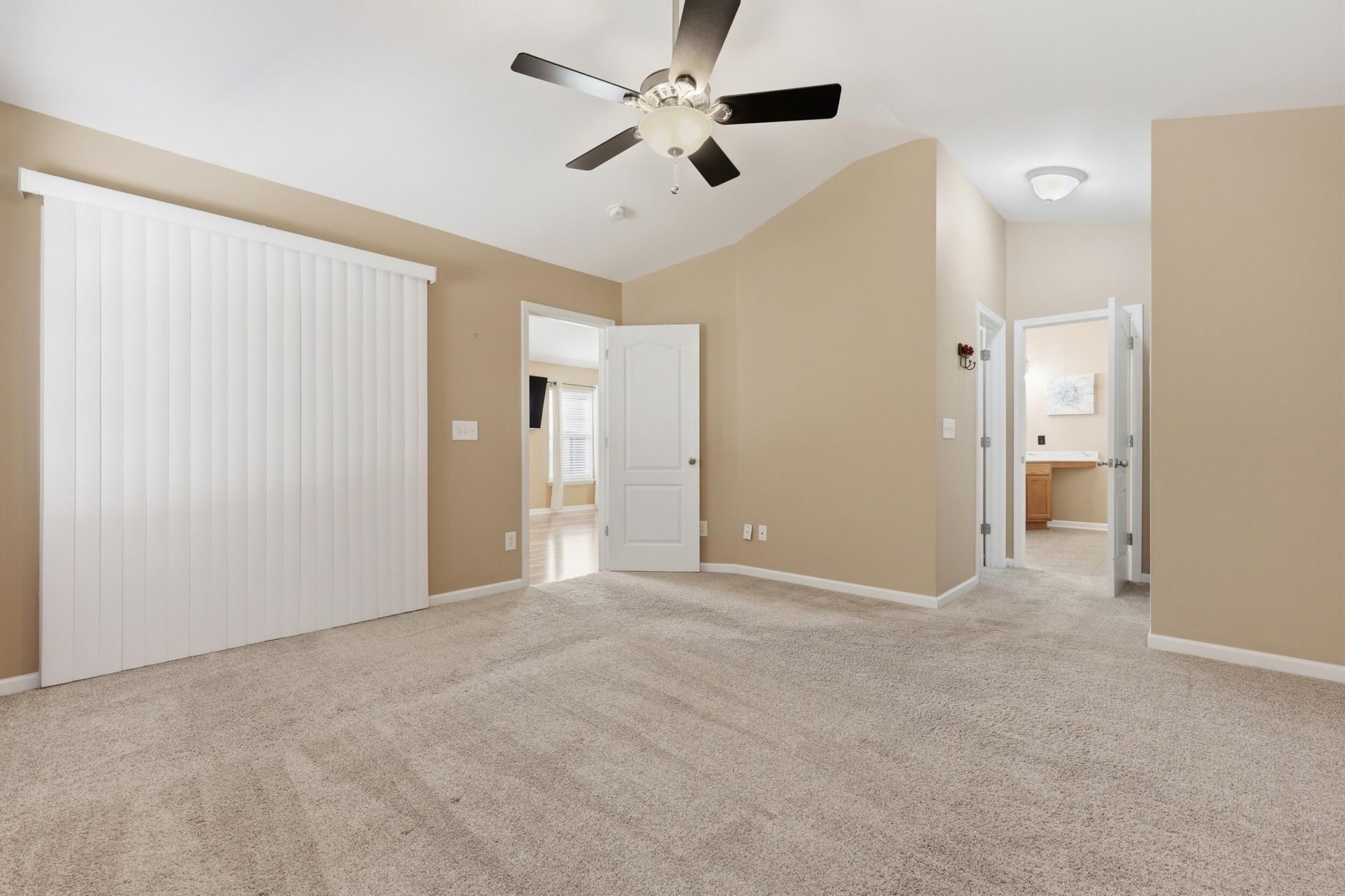 611 Savannah River Drive Photo 18