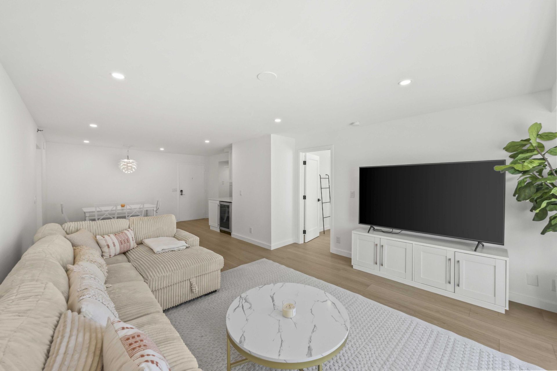 4505 S Ocean Boulevard, Unit 203, Highland Beach, FL 33487 Photo
