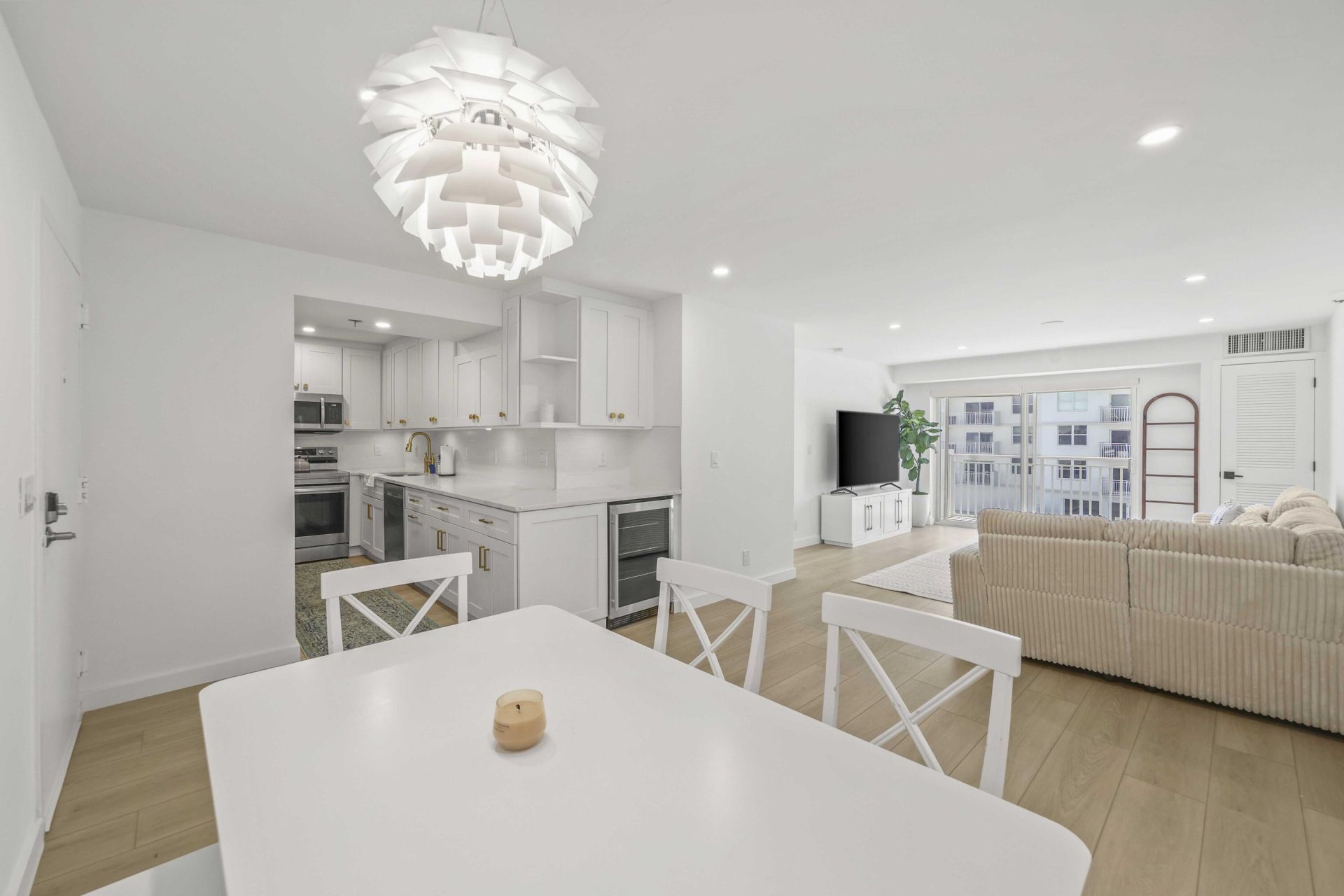 4505 S Ocean Boulevard, Unit 203, Highland Beach, FL 33487 Photo