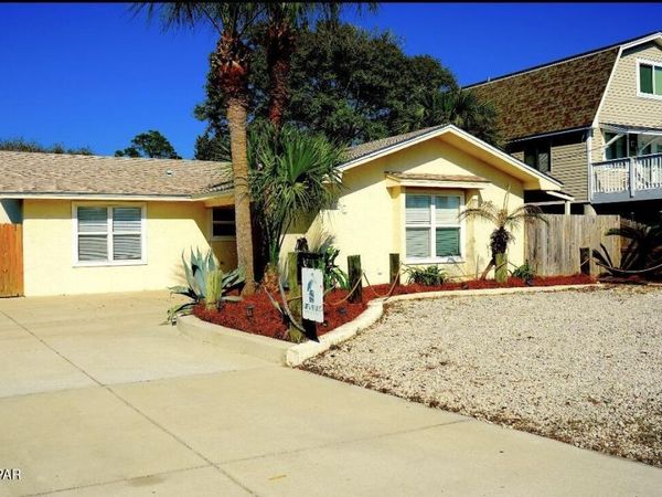 5620 Pinetree Avenue , Panama City Beach, FL 32408