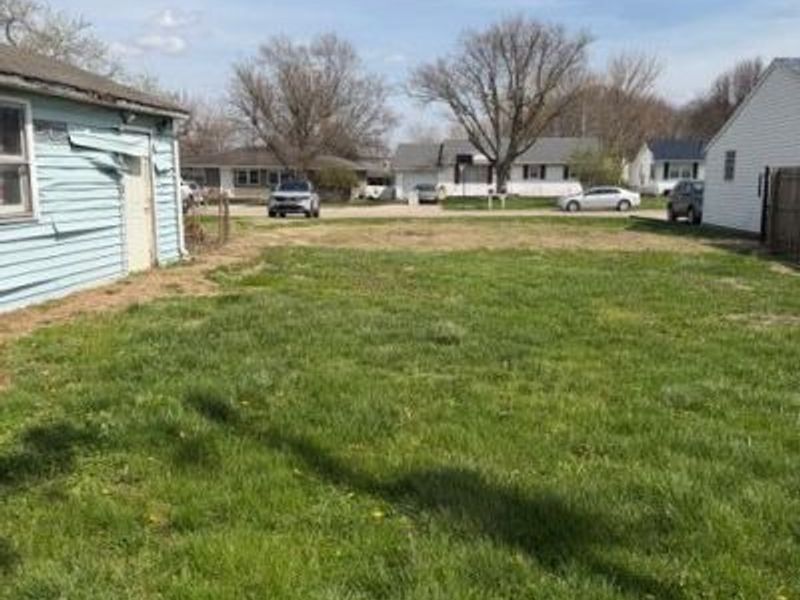 375 Eva Drive, Circleville, OH 43113 Photo 3