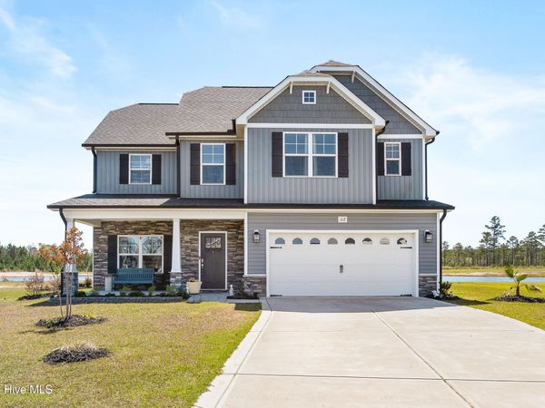 112 Sea Breeze Court, Sneads Ferry, NC 28460