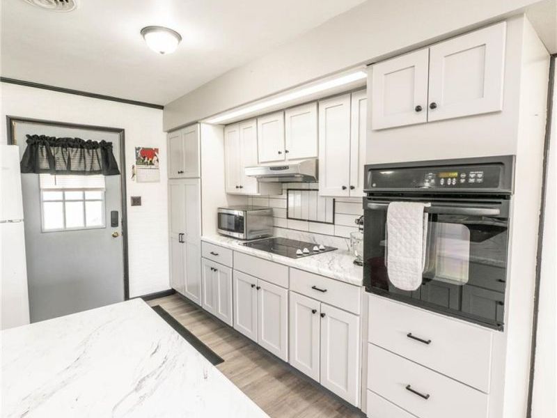 1211 N Aukerman Street, Eaton, OH 45320 Photo 4