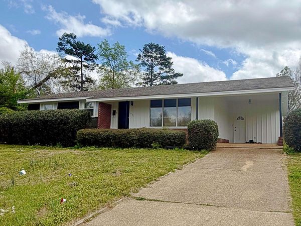 1205 Frances Square, Tupelo, MS 38804