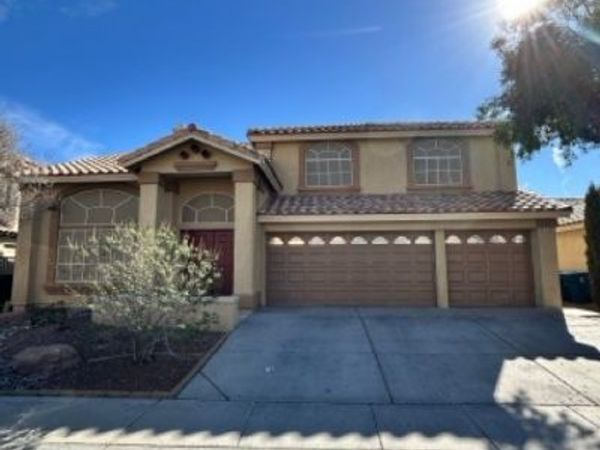 3920 Larkcrest Street , Las Vegas, NV 89129