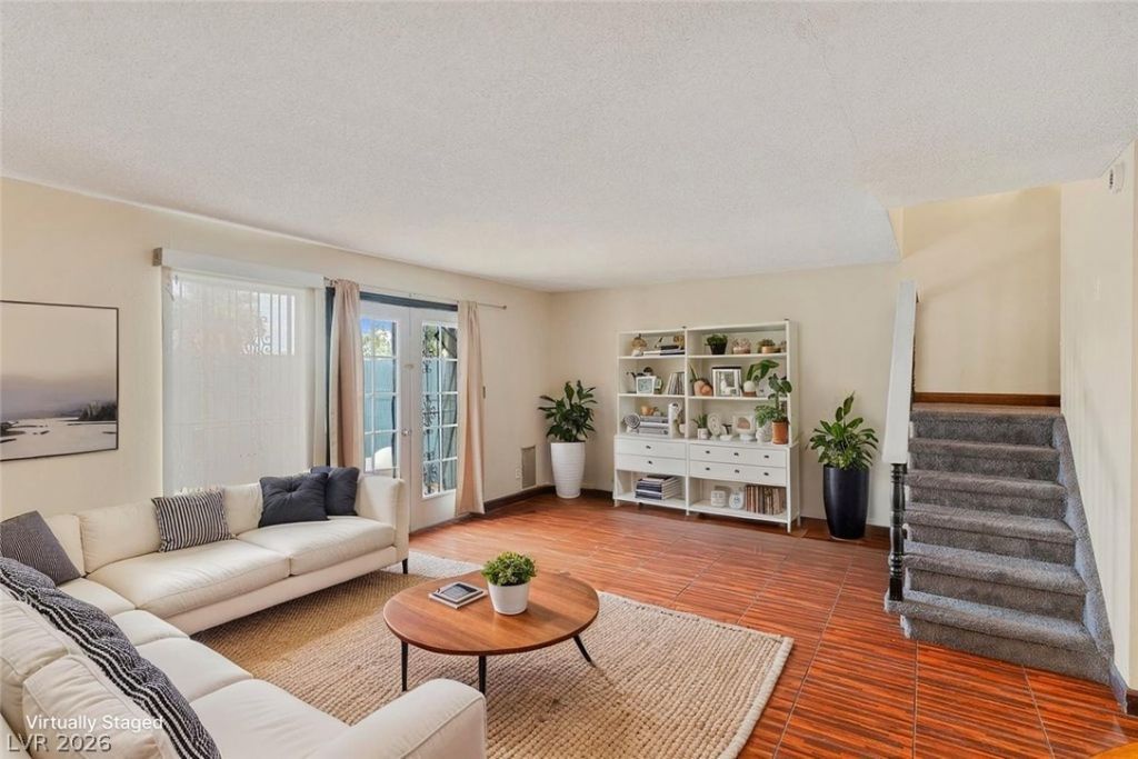 4060 Gold Coast Drive, Las Vegas, NV 89121