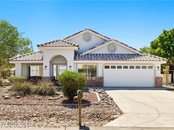 541 Tomahawk Court , Pahrump, NV 89060