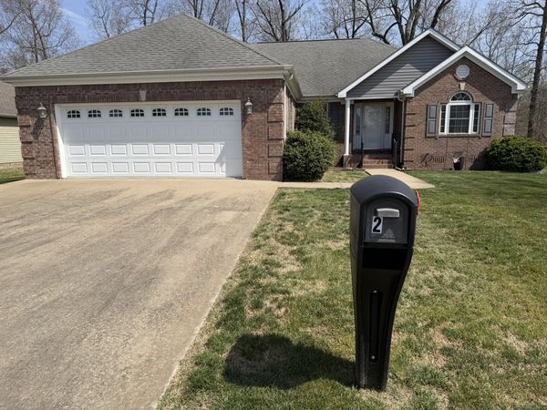 2 Dove Lane, Metropolis, IL 62960