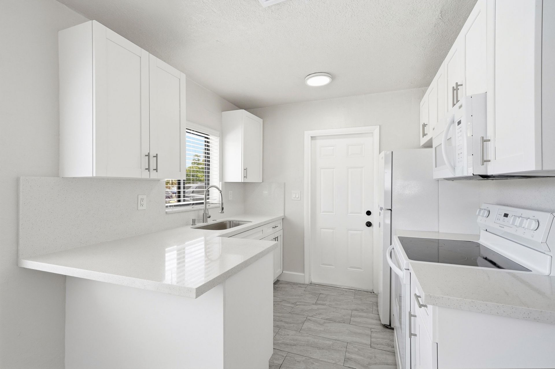 1320 SW 34th Avenue, Unit 1, Fort Lauderdale, FL 33312 Photo