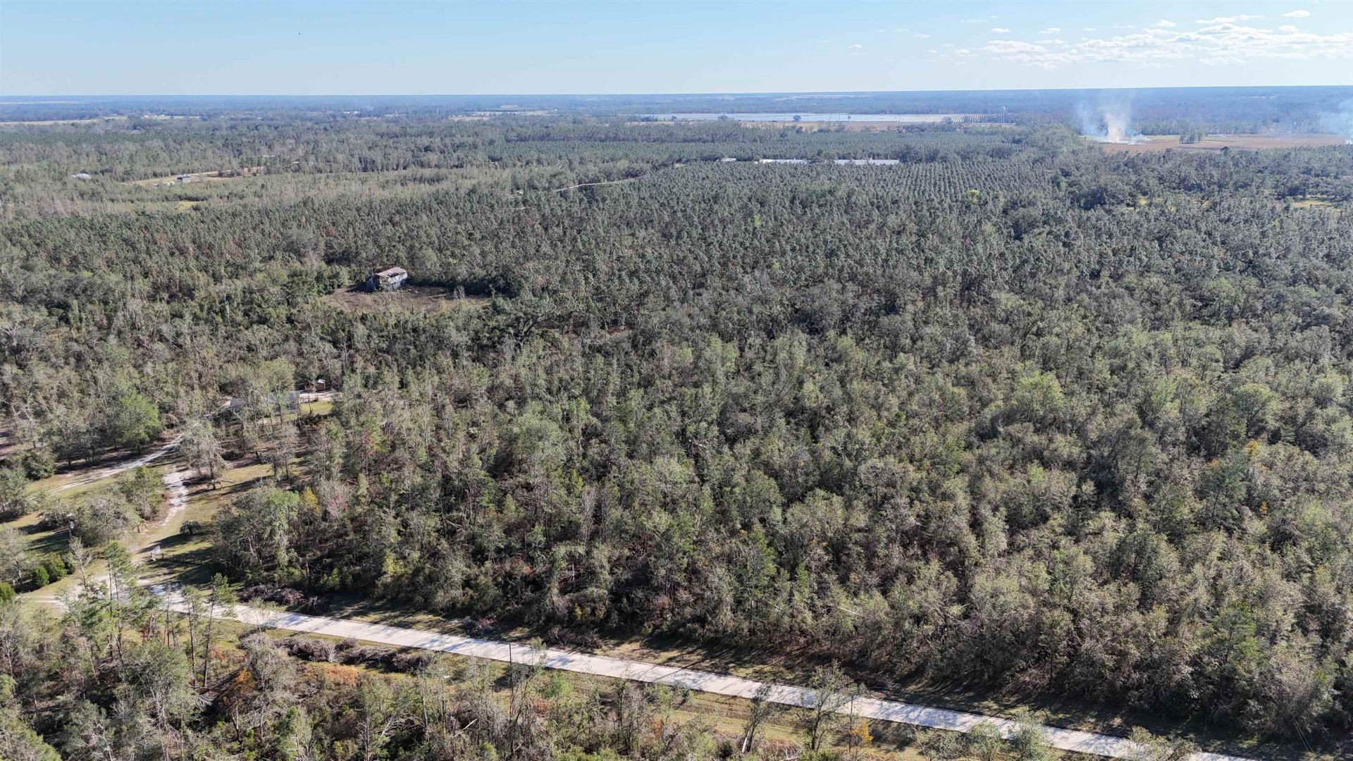 Vacant SE Blackhawk Drive, Lee, FL 32059 Photo