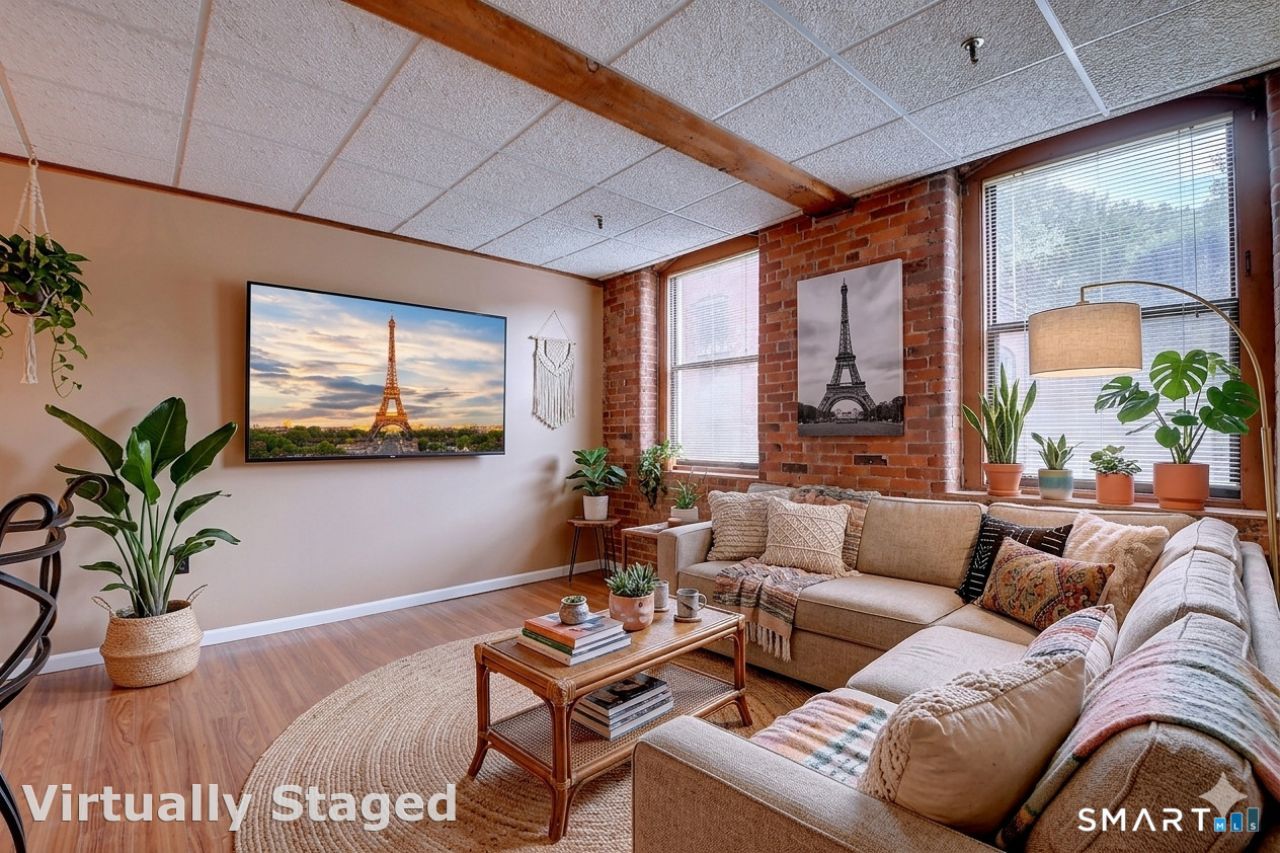 222 Williams East, Unit 108, Glastonbury, CT 06033 Main Photo