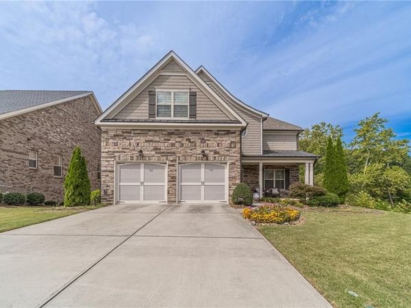 5960 Overlook Club Circle, Suwanee, GA 30024